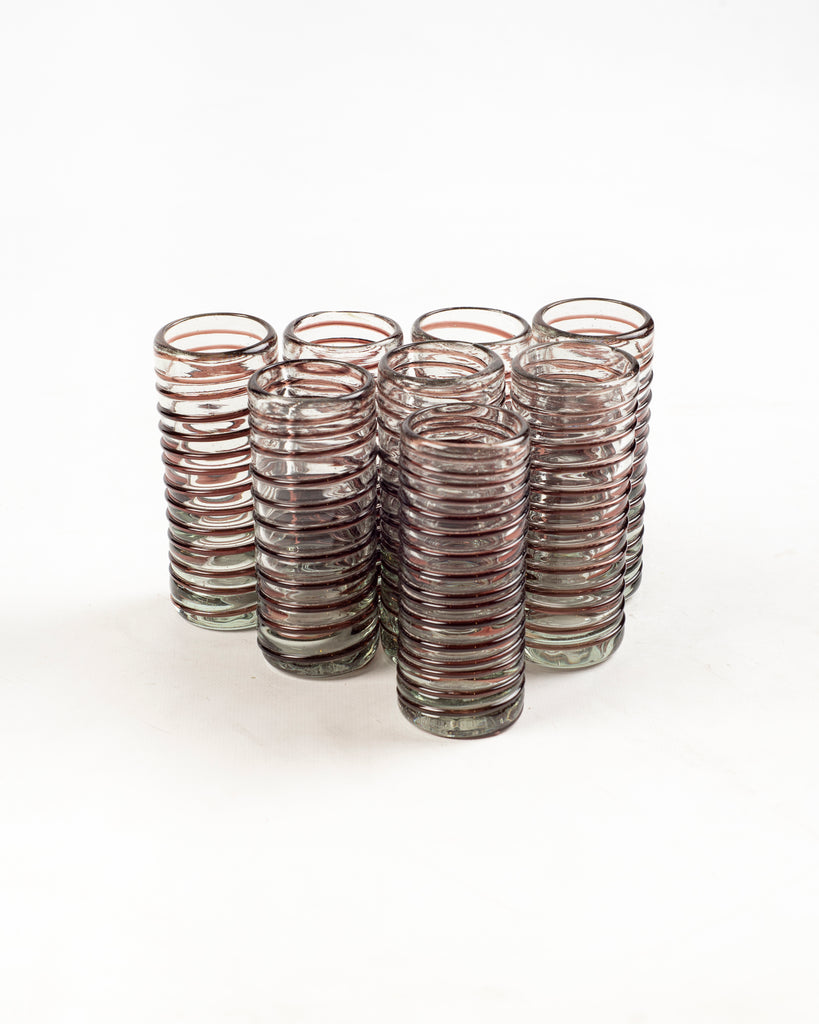 Set de 8 caballitos de vidrio soplado para shots de tequila.
